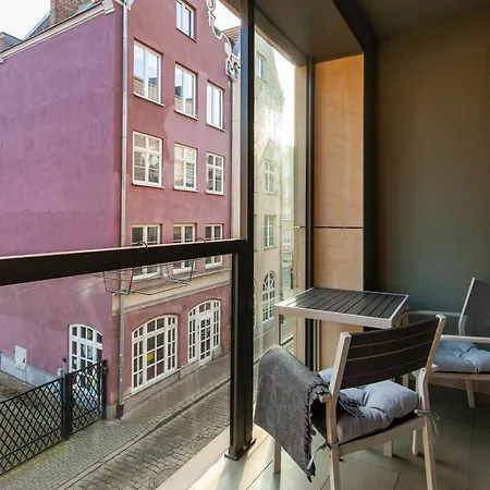 Happystay Old Town Tandeta I *